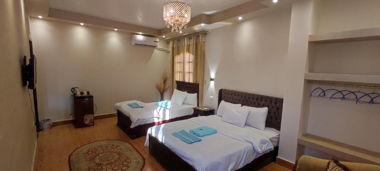 Hotel Pyramids Kingdom à Kafret el-Gabal Extérieur photo